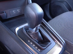 Renault Captur Techno Full Hybrid foto 12
