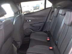 PEUGEOT 2008 ALLURE HYBRID eDCS6 foto 8
