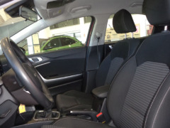 Kia Xceed 1.0 Tgdi Drive foto 9
