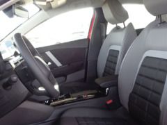 CITROEN C4 HYBRID eDCS6 BUSINESS EDITION foto 11