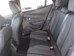 Peugeot 2008 1.2 Puretech Allure Pack foto 5
