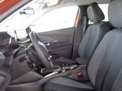 Peugeot 2008 1.2 Puretech Allure Pack foto 8
