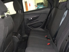 Peugeot 3008 1.2 Puretech Active Pack foto 8