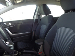 Kia Xceed 1.0 Tgdi Drive foto 8