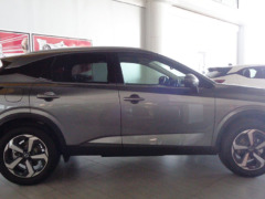 Nissan Qashqai 1.3 Dig-T Nconecta Mhev foto 3