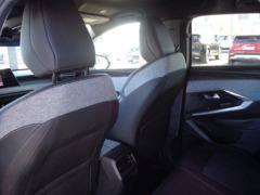 Peugeot 3008 Hybrid Allure Edcs6 foto 8
