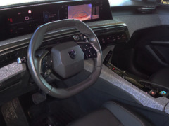 Peugeot 3008 Hybrid Allure Edcs6 foto 11
